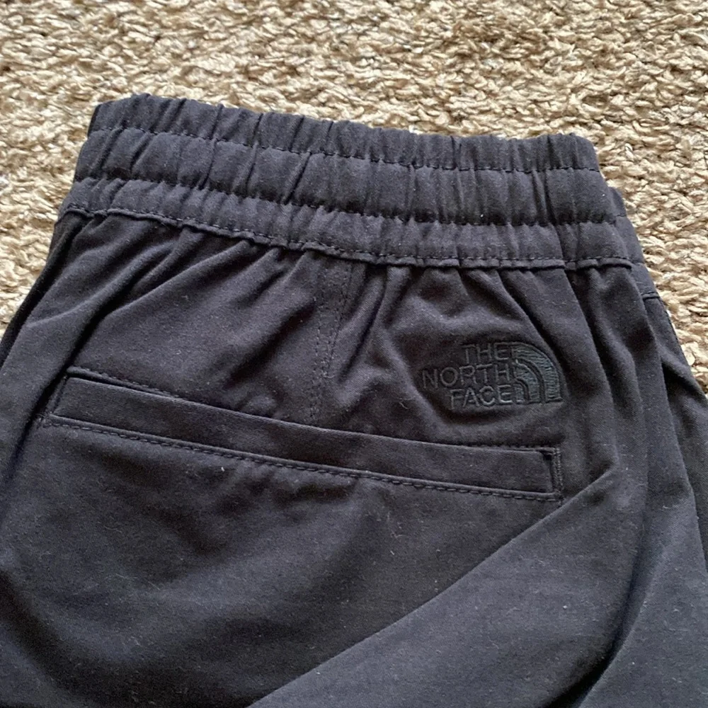 Mens The North Face Shorts - Picture 6 of 6